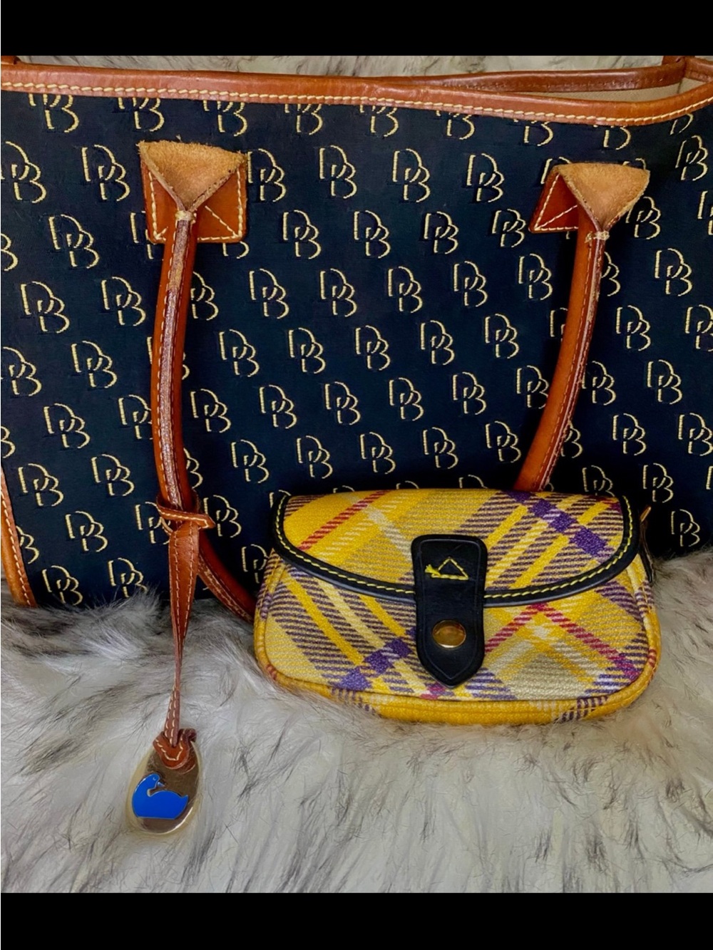 Vintage 2001 Dooney & Bourke Signature Monogram Tote & Wallet Set - USA Made - Picture 5 of 8